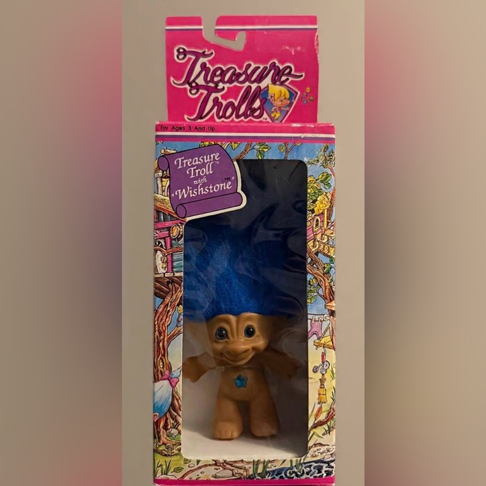 NIB- Vintage- Treasure Troll with “Wishstone” 1991